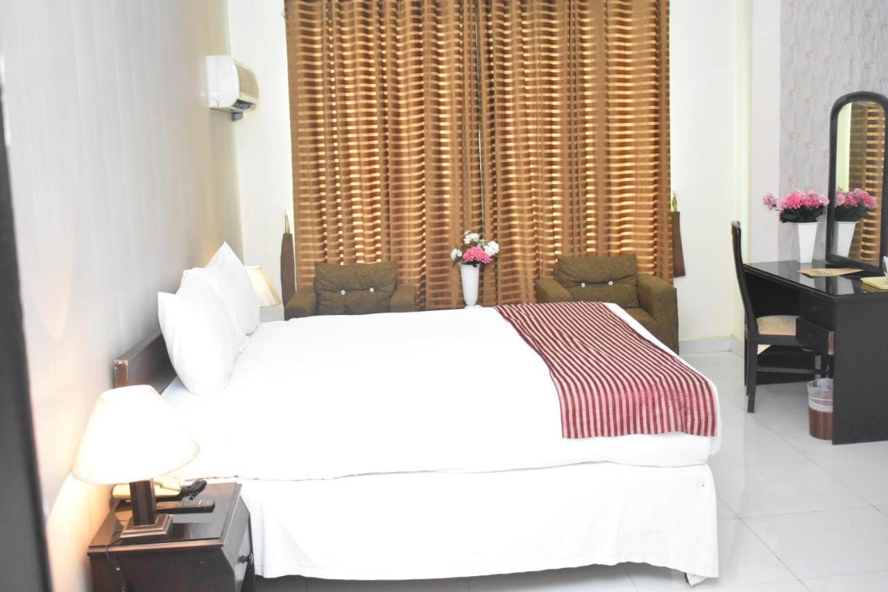 Hotel Royal Palace Rawalpindi Exterior photo
